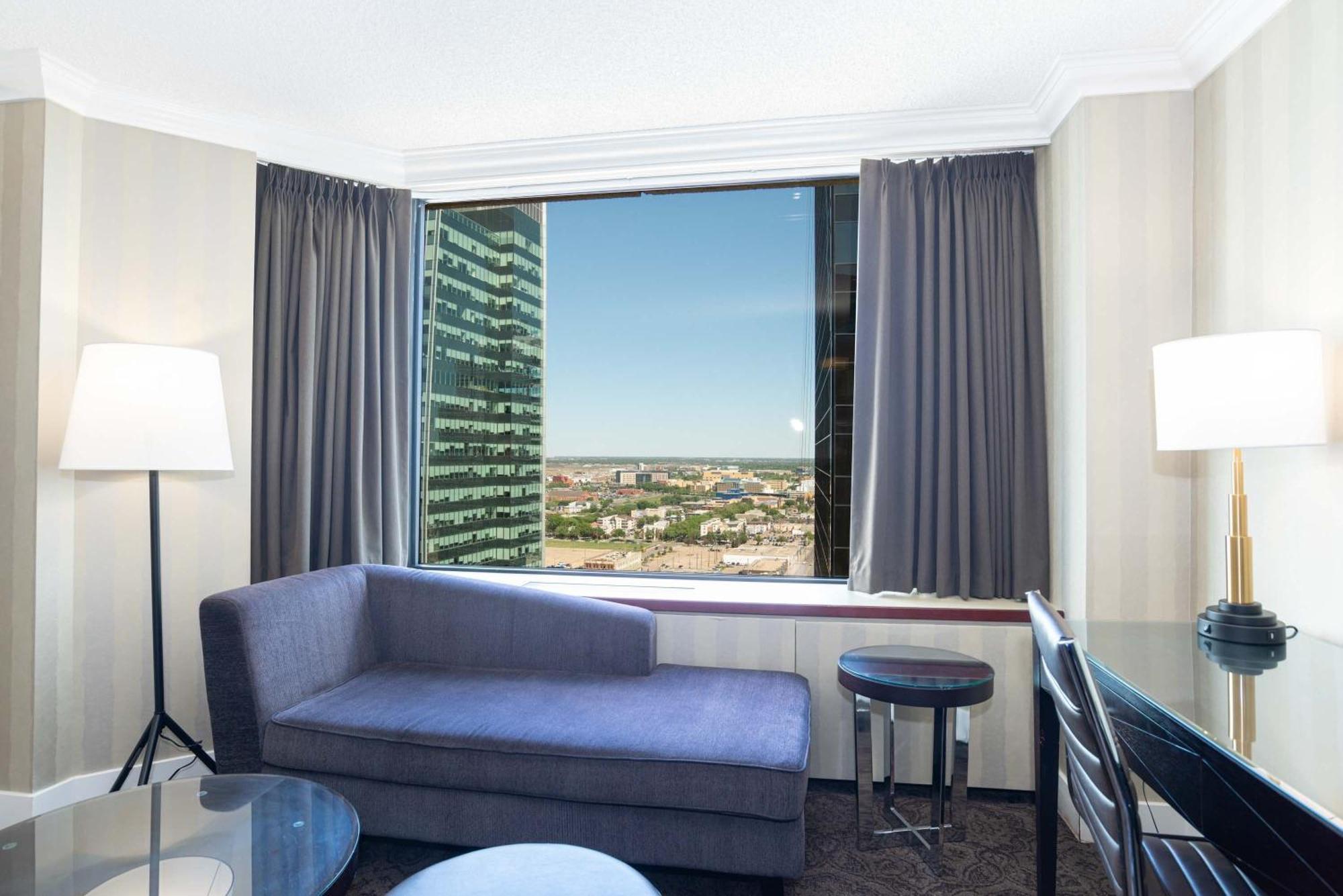 Sandman Signature Downtown 4*